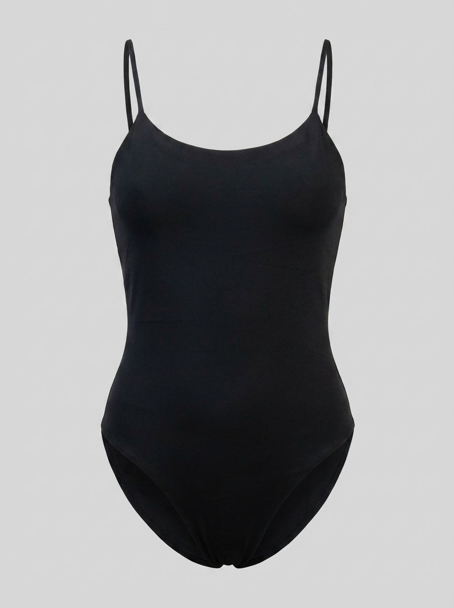 
                  
                    Traje de baño Carlota
                  
                